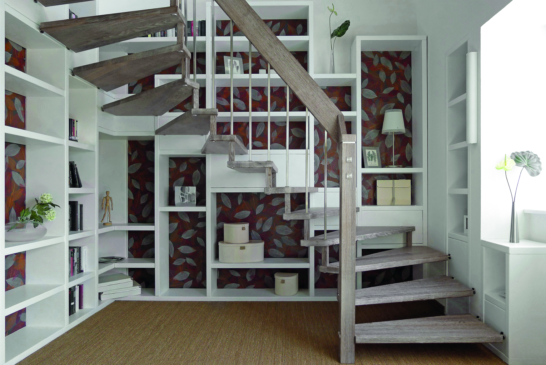 Escalier tournant avec rangement