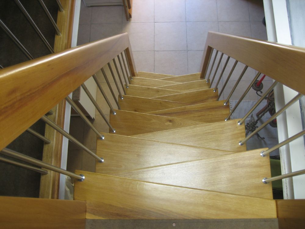 Escalier droit petite trémie-Treppenmeister