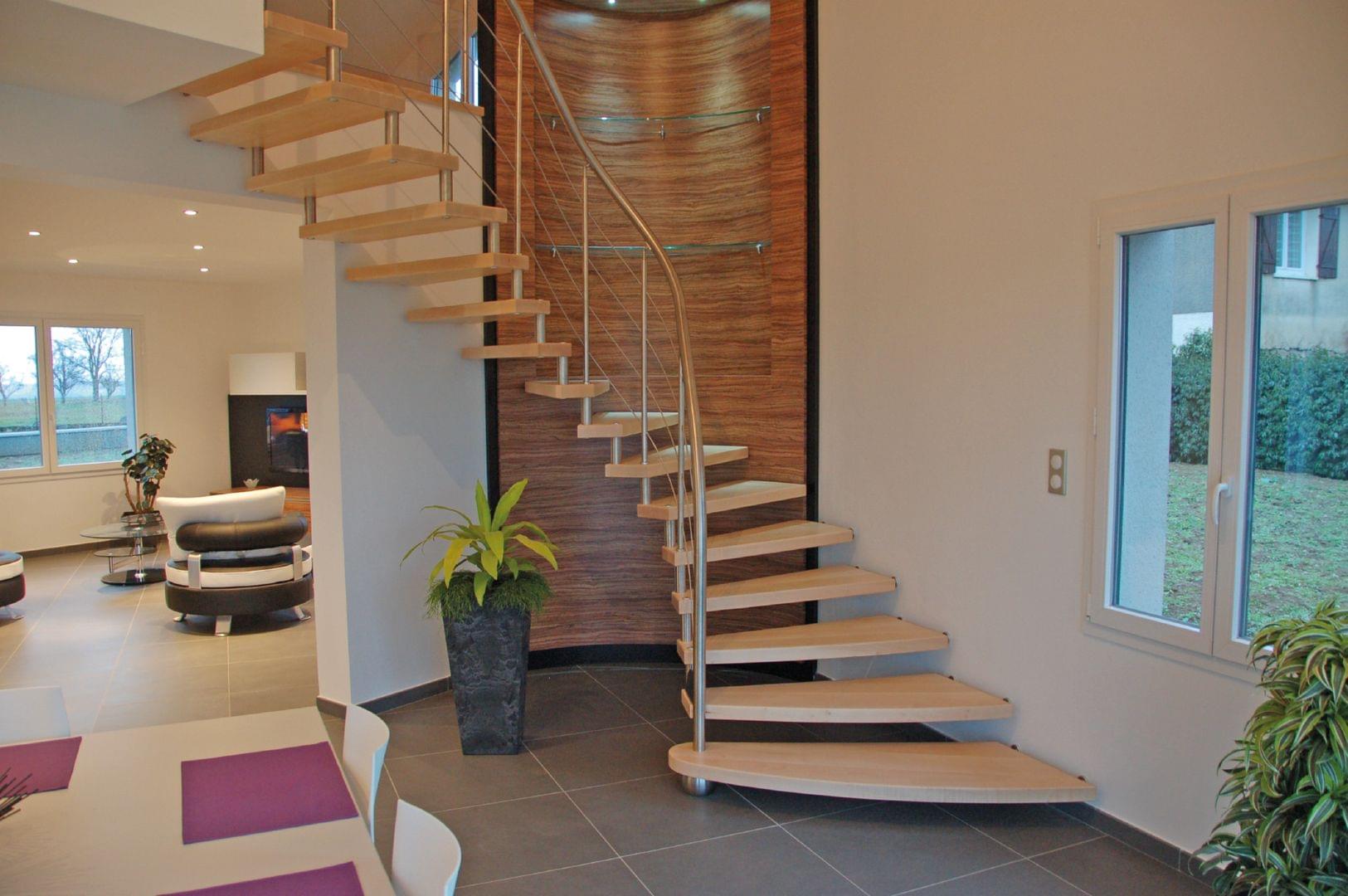 Escalier autoporteur tournant en bois EpuraTreppenmeister